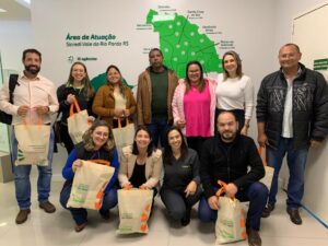 Leia mais sobre o artigo Sicredi VRP recebe comitiva do Mato Grosso do Sul para conhecer Projeto de Cooperativas Escolares